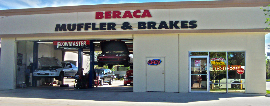 Beraca Muffler & Brakes Storefront located in Houston, Texas.